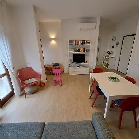 アパート Fuoriporta Affitti Brevi - Giulia 1 *